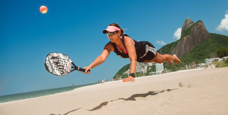 Pés na areia: beach tennis vira esporte da vez e conquista cada vez mais  adeptos na Serra